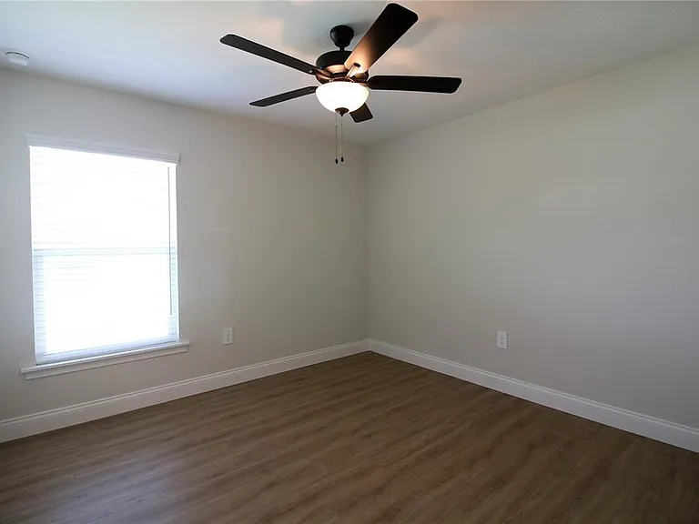 1242 Dorothy St — Photo 21