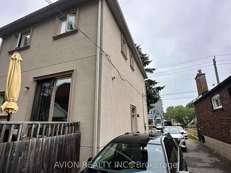 294 Warden Ave — Photo 27