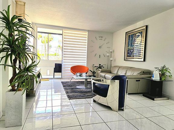 5th image of 16850 S Glades Dr APT 2K