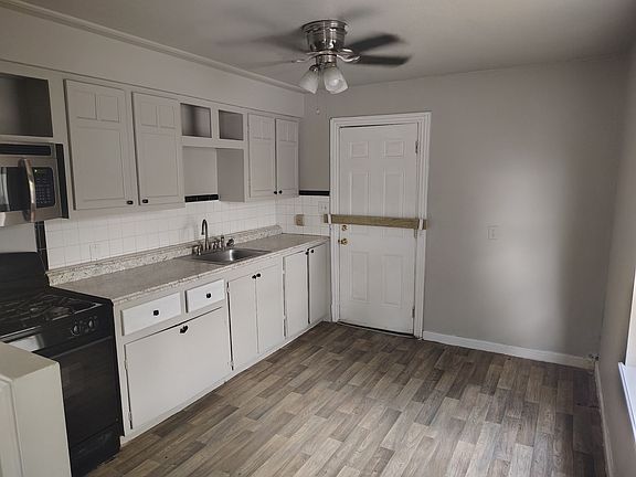 5th image of 2024 N Columbia Ave
