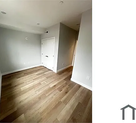 903 N 43rd St #2 — Photo 2