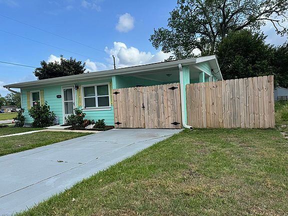 3rd image of 1303 Palmetto St