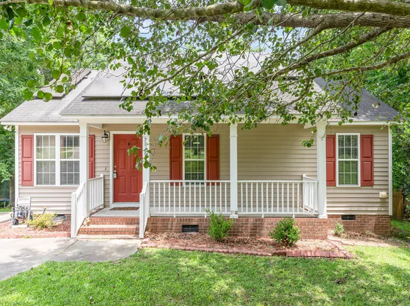 5828 Seward Dr, Knightdale, NC 27545