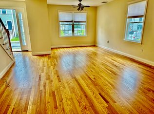17 Myrtle St #3, Watertown, MA 02472