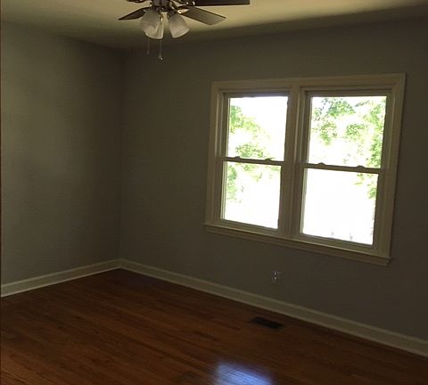 4th image of 3723 E Abercrombie Cir