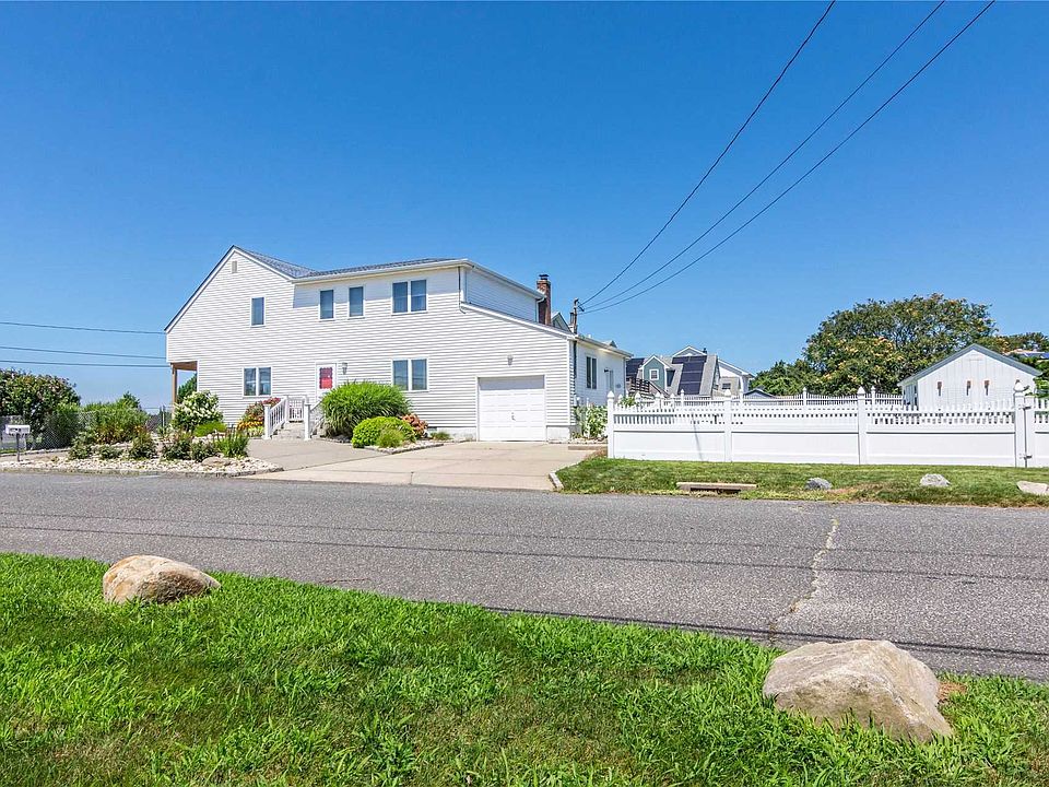 1st image of 5 Westminster Dr