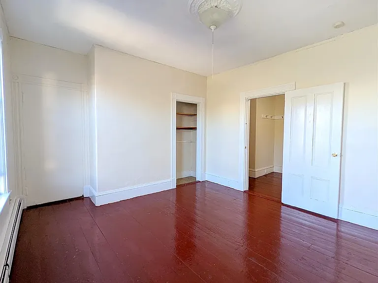 26 Thorndike St — Photo 9