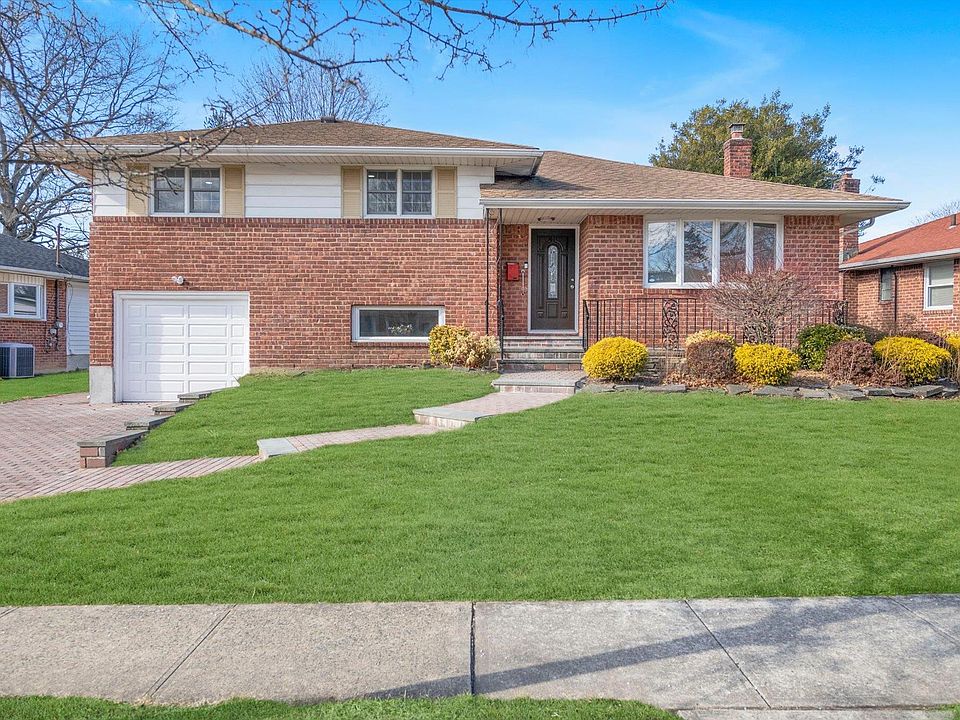 1st image of 233 Halsey Avenue