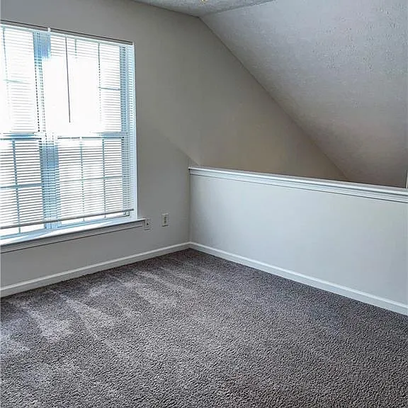 9673 Pine Ct — Photo 4