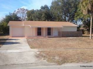 7926 Woodvale Cir, Tampa, FL 33615