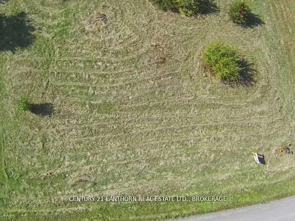 4th image of 89 S Shore Rd S