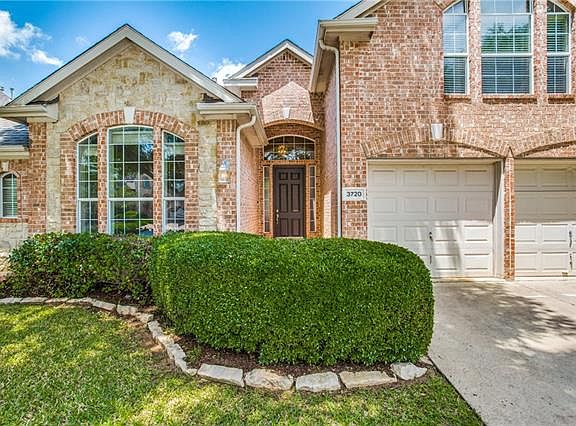 2nd image of 3720 Hillsdale Dr
