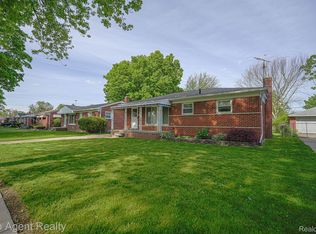 22002 Karam Ct, Warren, MI 48091