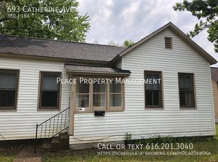 693 Catherine Ave, Muskegon, MI 49442