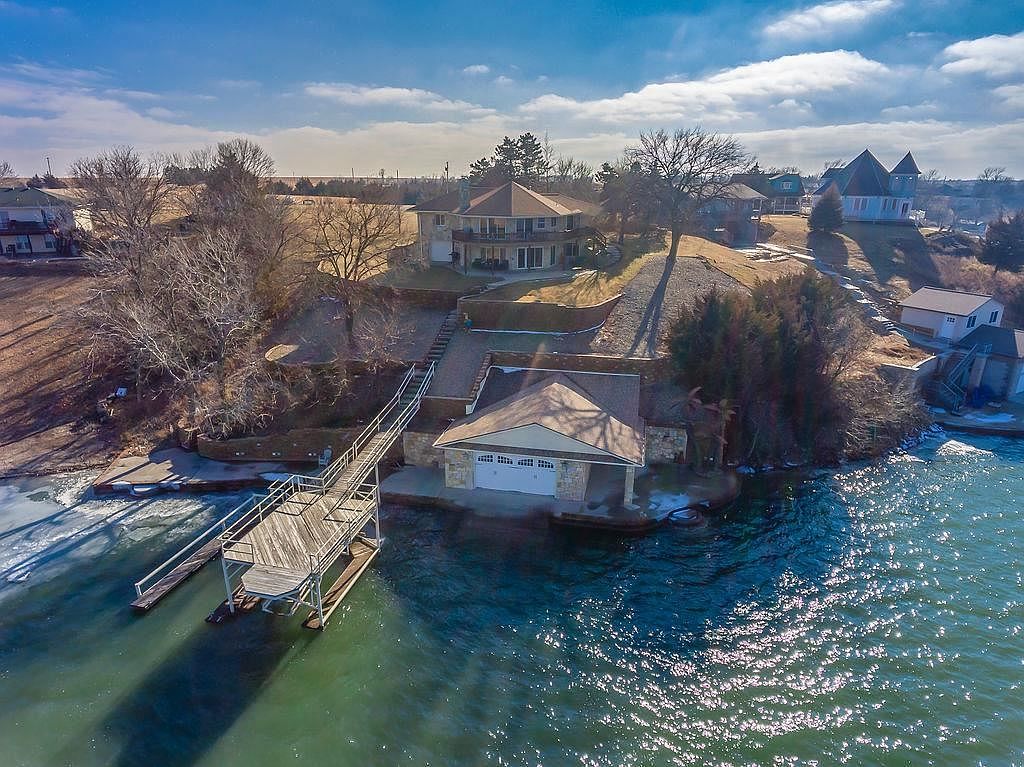 100 Lakefront Point, Council Grove, KS 66846 Zillow