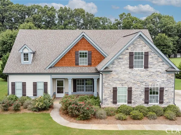 2400 AVALON Drive, Bogart, GA 30622