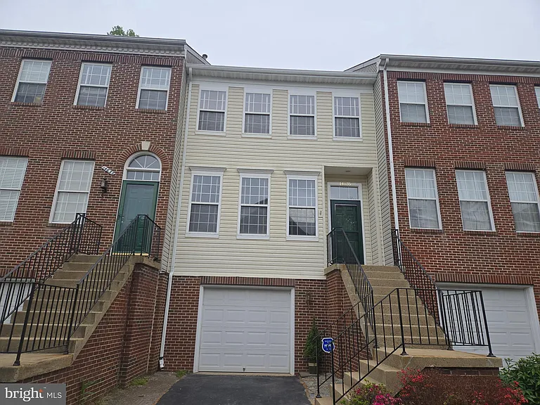 14635 Seasons Dr — Photo 2