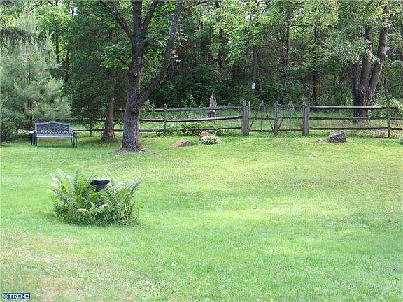 5th image of 4531 Geryville Pike