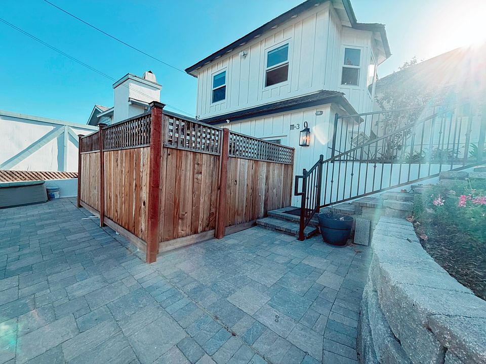 Downstairs private patio