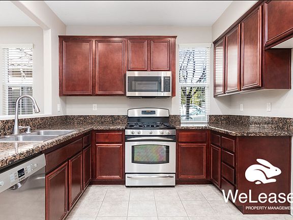 2nd image of 28662 Bar Harbor Ln