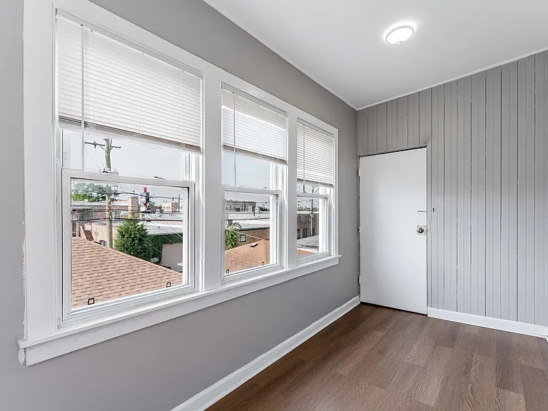 5449 W Melrose St #2 — Photo 27