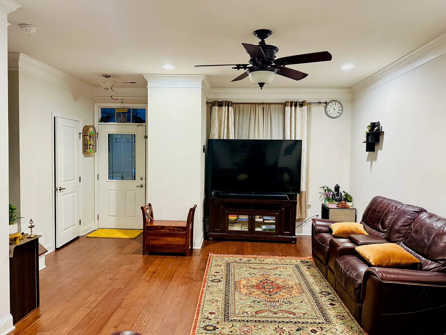 3 bed, 2.5 bath, 1764 sqft, $1,995 — Photo 4
