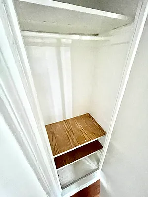 Rented by Pear NYC LLC | media 34