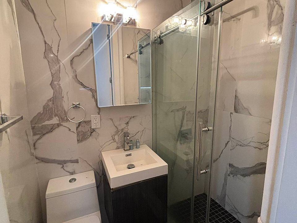 1st image of 542 W 159th St #4