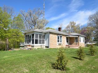 690 N Mississinewa Ave, Albany, IN 47320