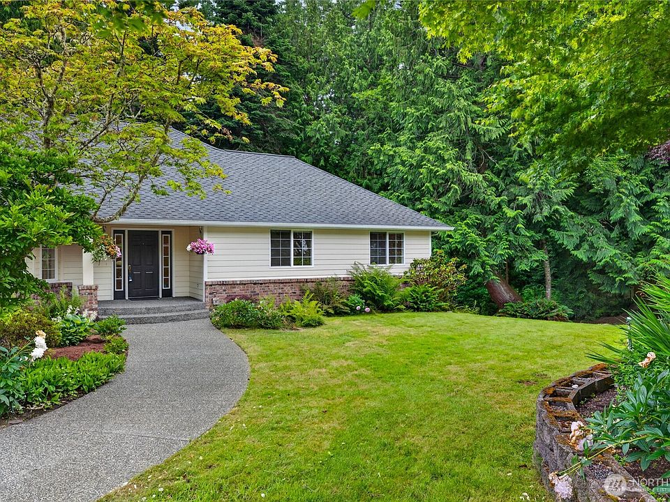1st image of 4819 Woodside Drive