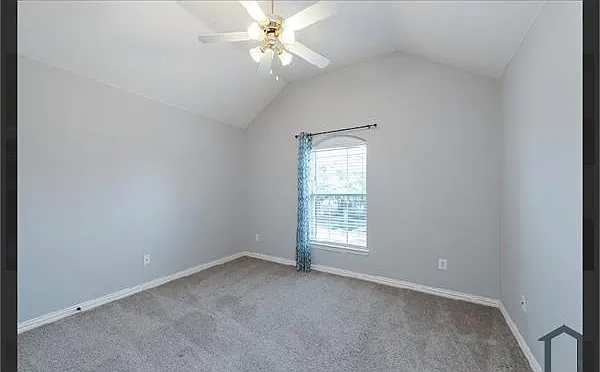 1125 Waterford Way — Photo 26