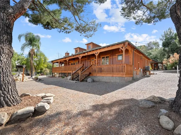 33120 Deeble Entrance St, Lake Elsinore, CA 92530