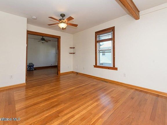 5th image of 166 Old Loudon Road