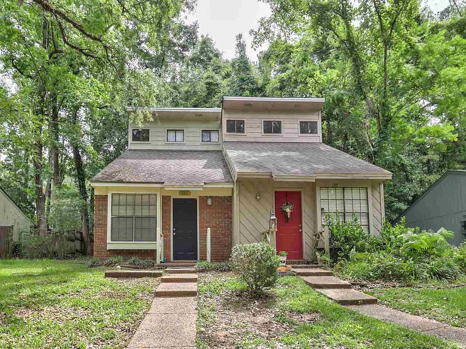 1st image of 137 Whetherbine Way W #A