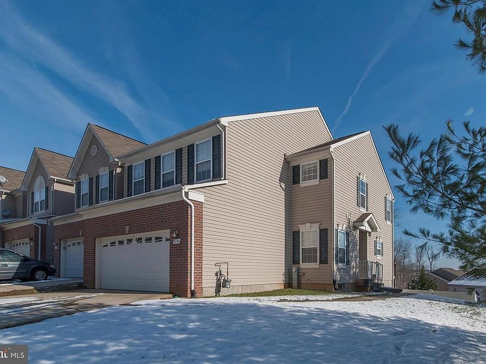 2nd image of 4734 Coralberry Ct