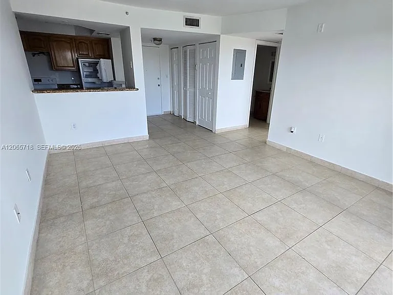 2647 NW 25th Ave #511 — Photo 11