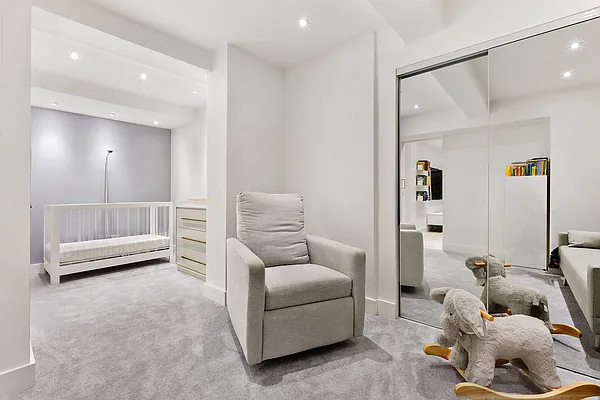 Sold by Compass | media 8