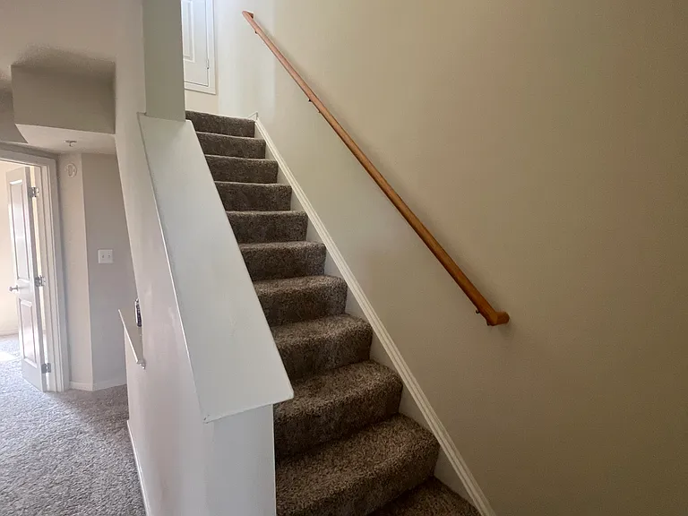 11040 Amherst Ave — Photo 19