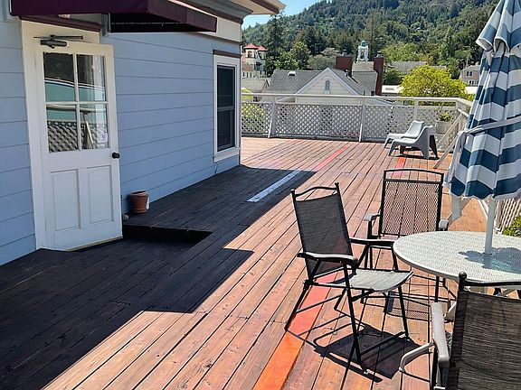 2nd image of 505 Magnolia Ave #14