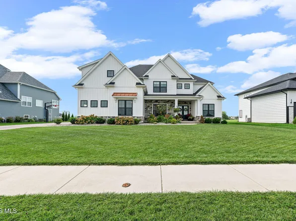 109 Old Dover Rd, Perrysburg, OH 43551