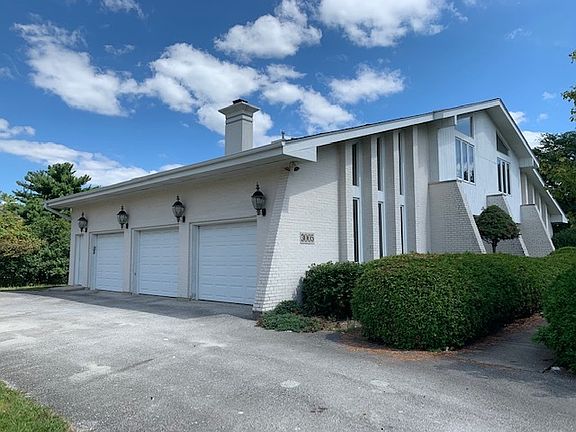 2nd image of 3005 London Dr
