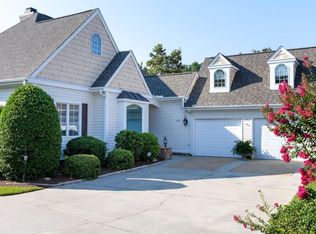 327 Magnolia Cir, Southern Pines, NC 28387