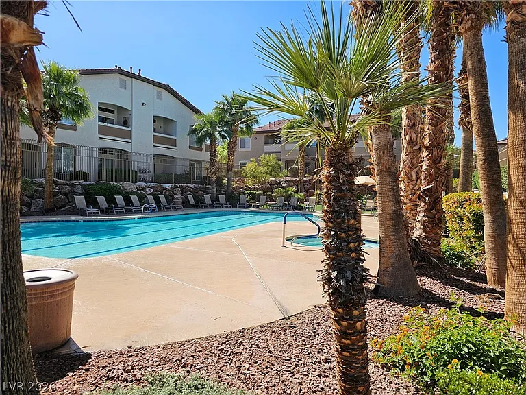2305 W Horizon Ridge Pkwy #3113 — Photo 25