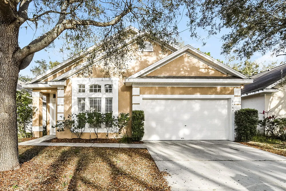 4 bed, 2.0 bath, 1558 sqft, $3,430 — Photo 1