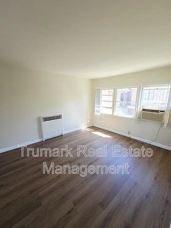 1 bed, 1.0 bath, $1,795 — Photo 4