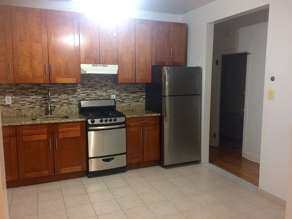 1st image of 2116 73rd St