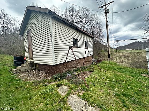 4th image of 47014 Swazey Rd