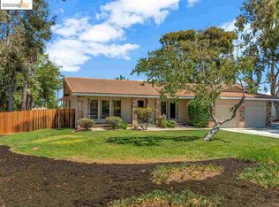 1100 Kay Ln, Oakley, CA 94561