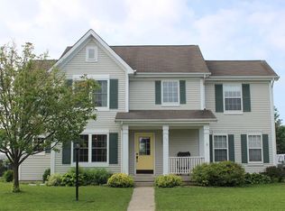 51 Carriage Lake Dr, Brownsburg, IN 46112