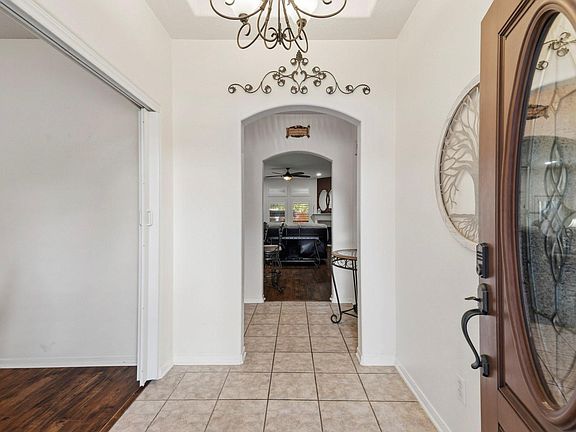 2nd image of 2111 Yosemite Ridge Ct